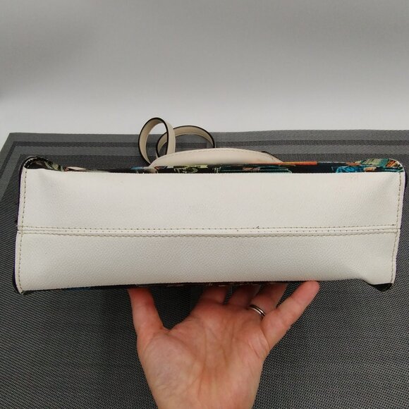 Rare! Foo Fighters All Over Purse - Picture 6 of 16